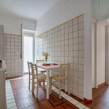 Jama House